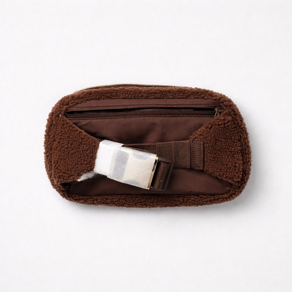 Lululemon Chocolate Fleece Pouch - Picture 2 of 8